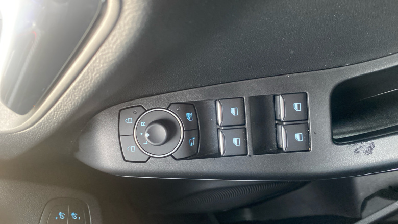 Ford Puma 1.0 EcoBoost Hybrid mHEV ST-Line X 5dr Petrol Hatchback